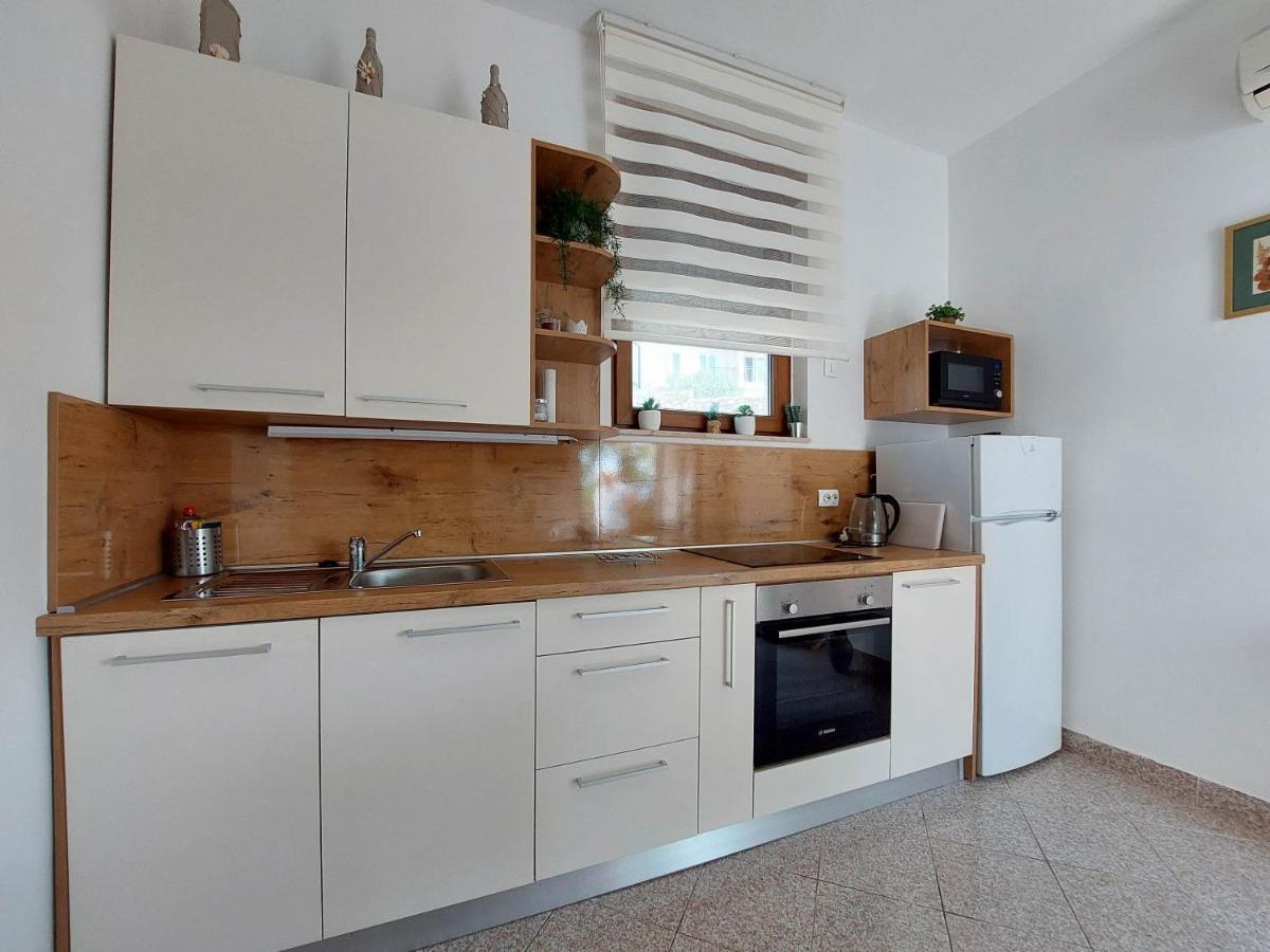 Ivanka Appartamento Krk Town